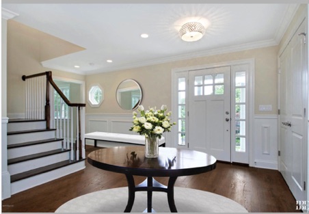 Foyer / Main Entrance Foyer / Main Entrance